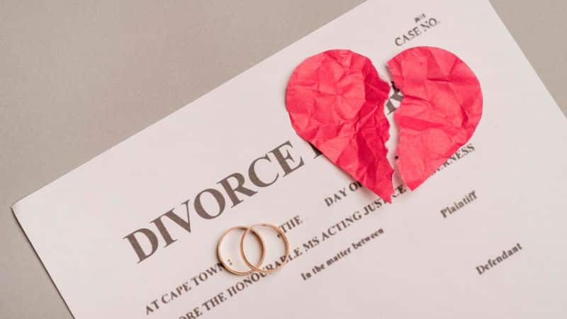 Divorce Mediation vs. Court Proceedings in Singapore