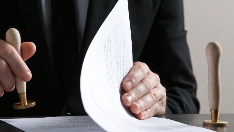 What Are the Steps to Draft a Legally Binding Will or a Lasting Power of Attorney in Singapore?